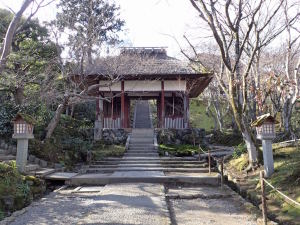 常寂光寺仁王門