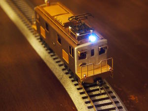 電気機関車のLEDヘッドライト